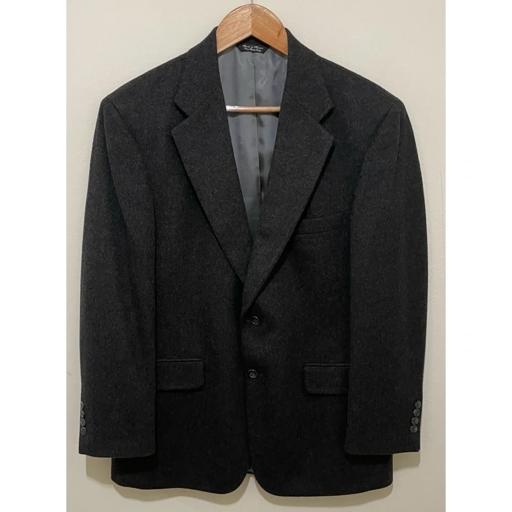 Joseph & Lyman 100% Cashmere Classic Charcoal Blazer, Size 40 Short - Picture 1 of 11